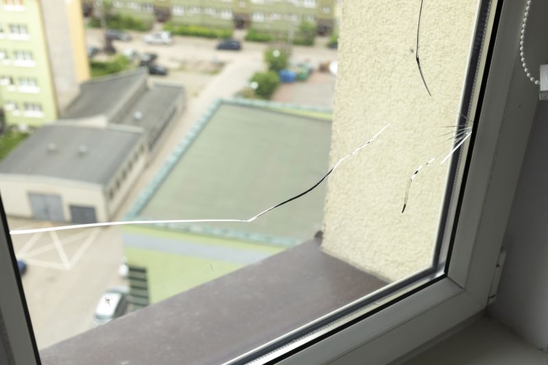 Cracked Window Repair in Alpharetta, GA