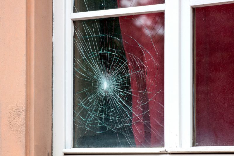 Cracked Window Repair in Olathe, KS